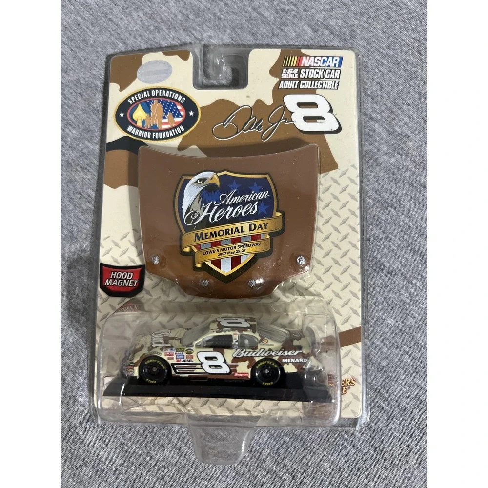 Motorsports Authentics NASCAR No.8 Budweiser Die-Cast Car American Heroes 2007